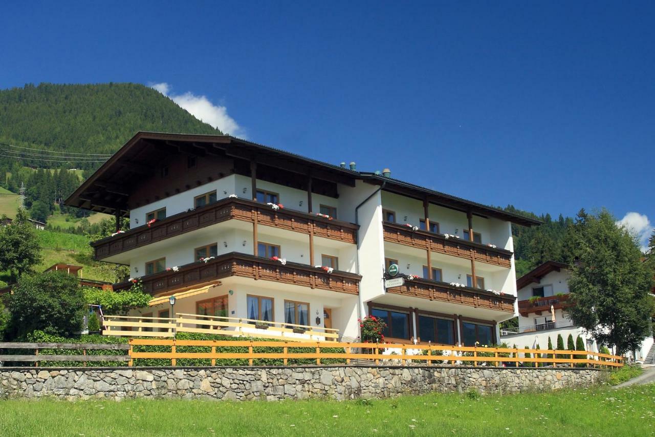 Hotel Pension Eichenhof Ried im Zillertal Eksteriør bilde