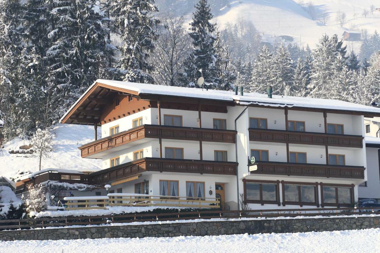 Hotel Pension Eichenhof Ried im Zillertal Eksteriør bilde